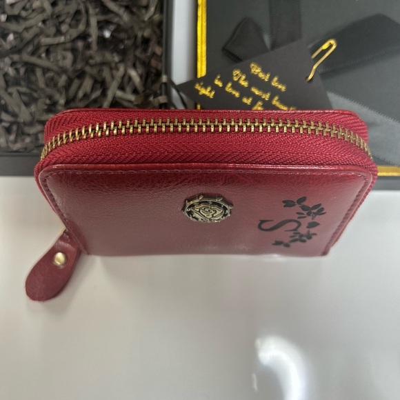 Monogrammed Leather Card Case - Picture 6 of 10